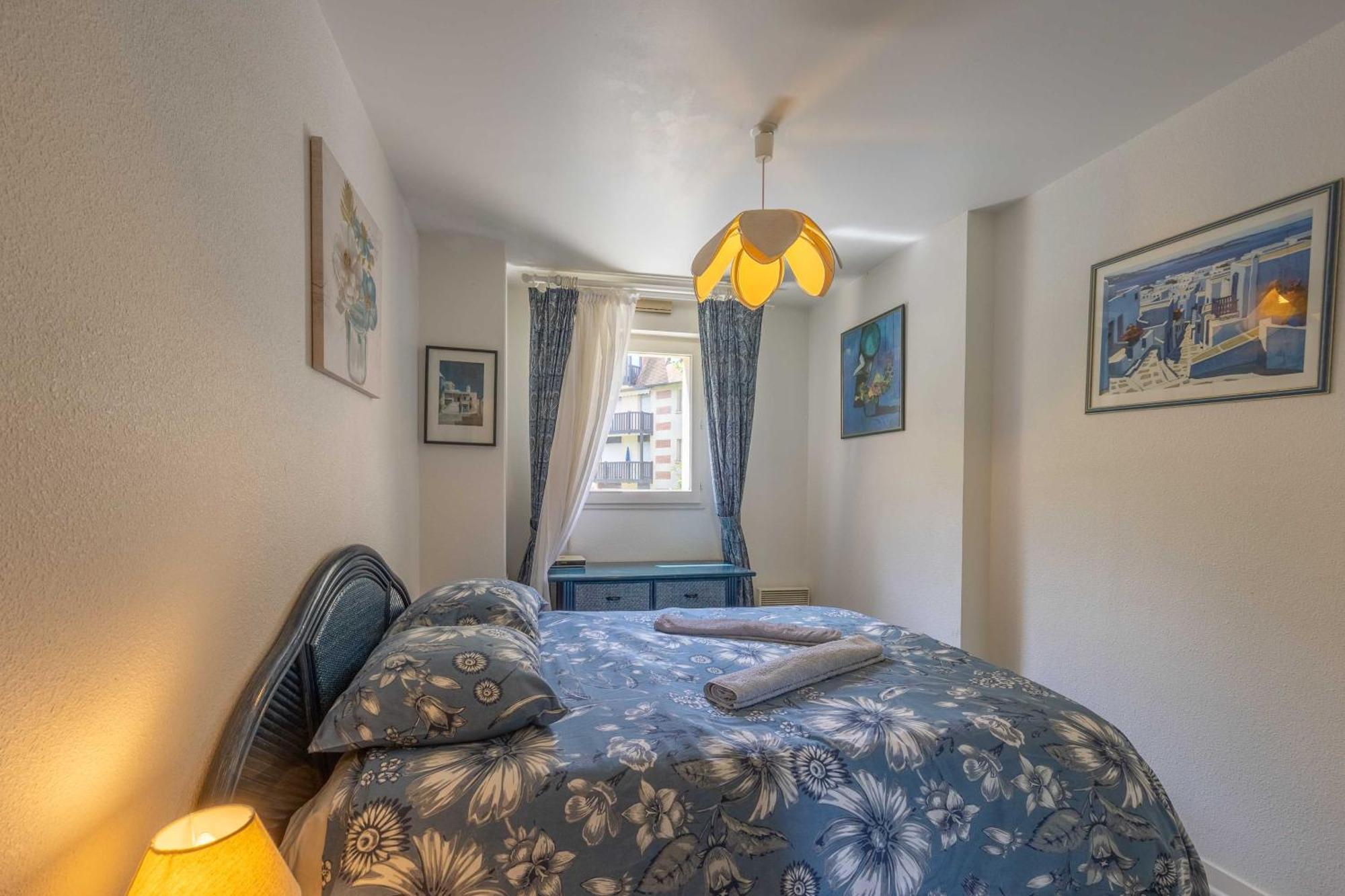 Apartment With Parking And Balcony Near The Beach Deauville Exterior foto